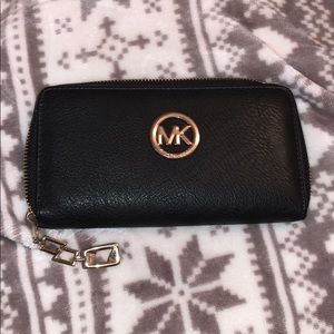 Micheal Kors wallet